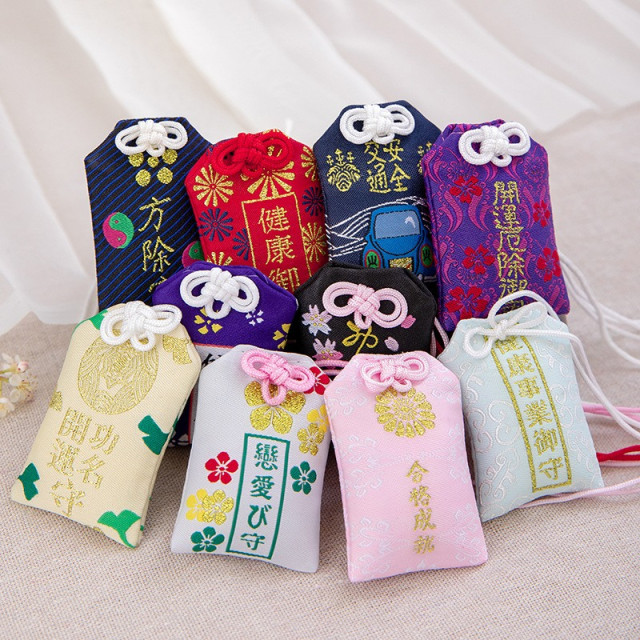 刺繡御守