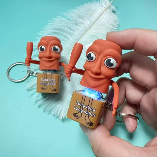 按壓發光發聲吊飾